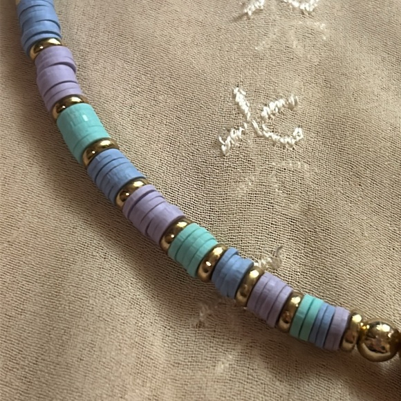 Heishi Beads Beach Bum in the Tropics Necklace - Picture 4 of 8